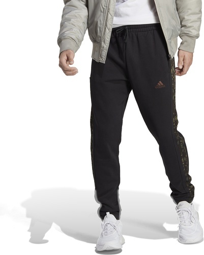 adidas Sportswear-Pantalon fuselé en molleton aux chevilles élastiques et à 3 bandes Essentials -1