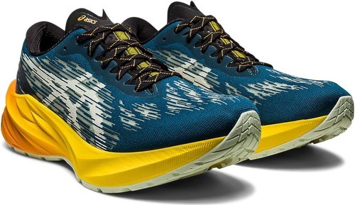 ASICS-Novablast 3 TR-3