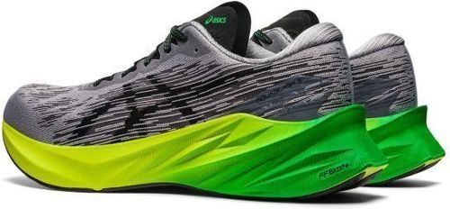 ASICS-Novablast 3-3