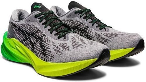 ASICS-Novablast 3-2