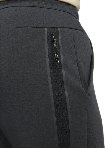 NIKE-Tech Fleece Jogging-4