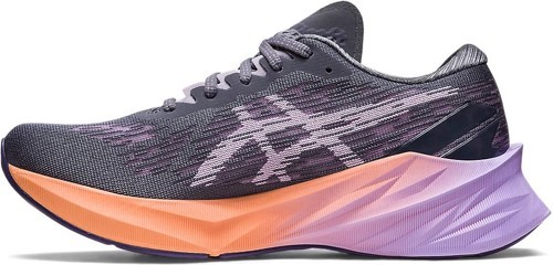 ASICS-Novablast 3-2
