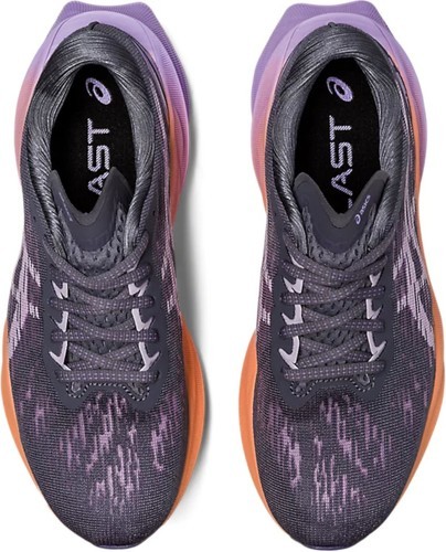 ASICS-Novablast 3-3