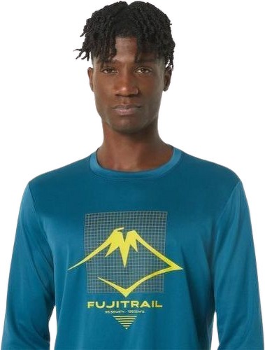 ASICS-Fujitrail Logo LS Top-3
