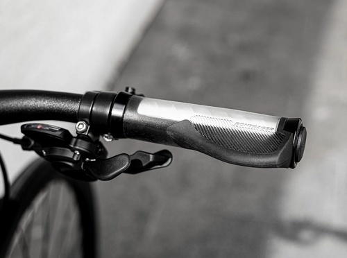 Trek-FX3 EQUIPPED STAGGER 2023-2