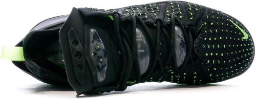 NIKE-LeBron-3