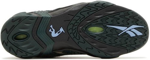 REEBOK-Shaqnosis-2