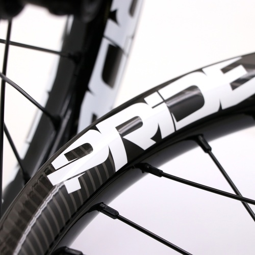 Pride Racing-Paire De Roues Pride Gravity Pro Aero Ud Gloss Disc - Moyeux Black-1