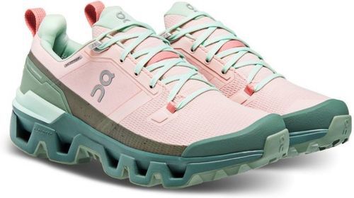 On-Cloudwander Waterproof-1