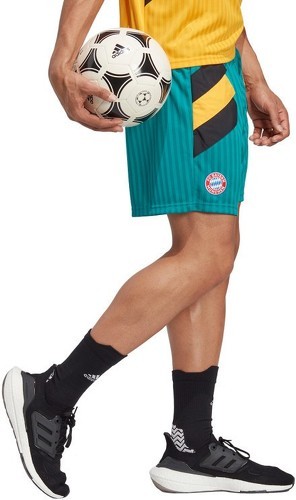 adidas Performance-Short FC Bayern Icon-2