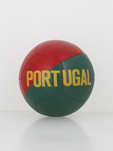 NIKE-Ballon Nike Portugal Pitch T.5 Rouge/Vert-2