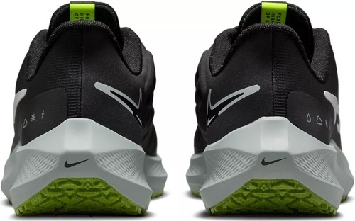 NIKE-Air Zoom Pegasus 39 Shield-3