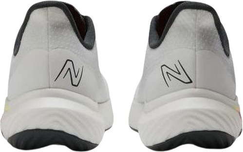 NEW BALANCE-FuelCell Rebel v3-2