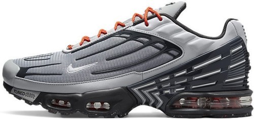 NIKE-Basket Nike AIR MAX PLUS 3-0