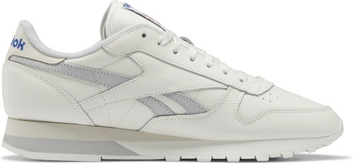 REEBOK-En Reebok Classic-4