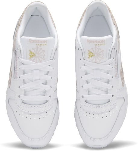 REEBOK-En Reebok Classic-1