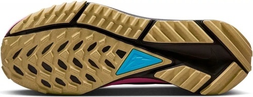 NIKE-Pegasus Trail 4 Gore-Tex-1