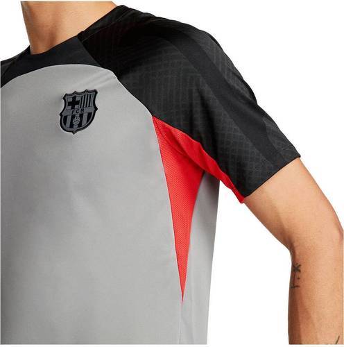 NIKE-FC Barcelona Strike Shirt 2022/2023-3