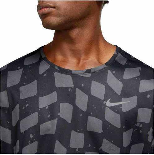 NIKE-M NK DF UV MILER SS DYE-2