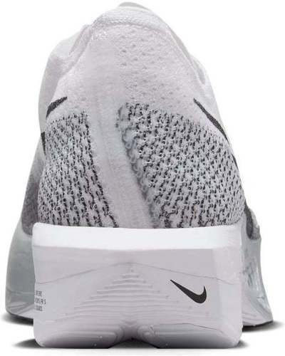 NIKE-ZoomX Vaporfly Next% 3-2