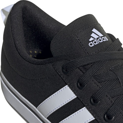 adidas Sportswear-Chaussure en toile Bravada 2.0 Lifestyle Skateboarding-1