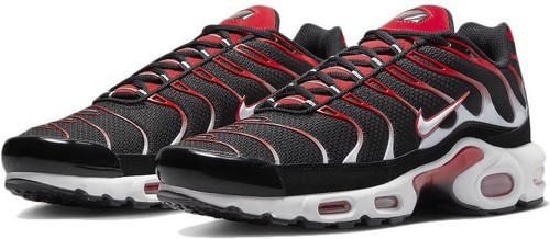 NIKE-Basket Nike AIR MAX PLUS-1