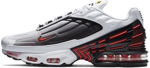 NIKE-Basket Nike AIR MAX PLUS 3-0