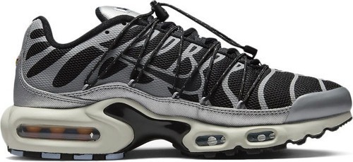 NIKE-Basket Nike AIR MAX PLUS-2