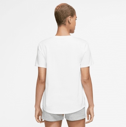 NIKE-T-shirt femme Nike Sportswear Club Essentials blanc-1