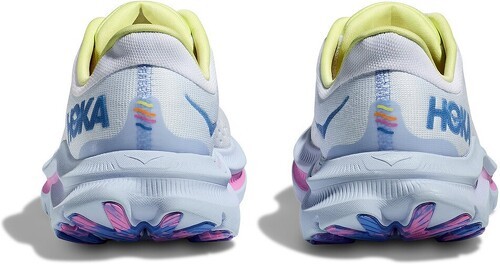 HOKA ONE ONE-Kawana-4