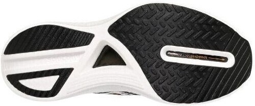 SAUCONY-Endorphin Pro 3-4