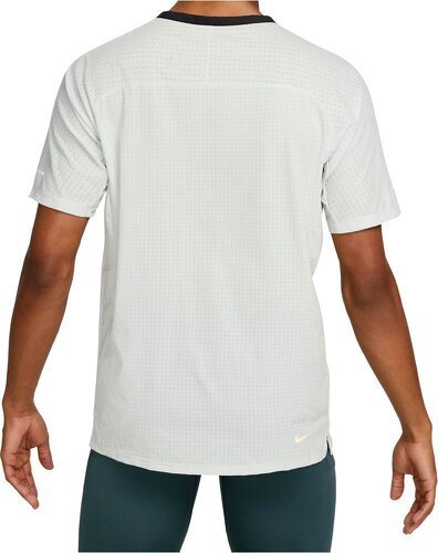 NIKE-Dri-FIT Trail Solar Chase SS-4