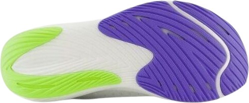 NEW BALANCE-Fuelcell Rebel V3-4