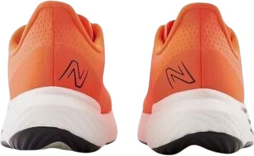 NEW BALANCE-FuelCell Rebel V3-4