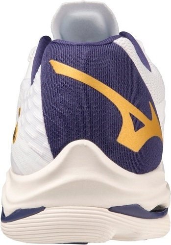 MIZUNO-Wave Lightning Z7-2