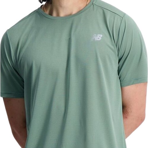 NEW BALANCE-Accelerate Short Sleeve-2