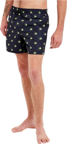 PROTEST-PRTBADDOW beachshort-0