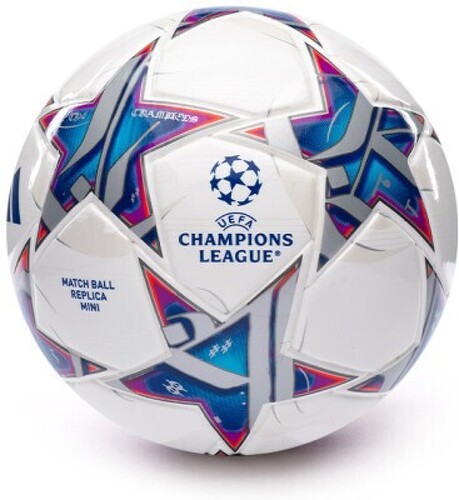 PHOTOS : Le ballon de la finale de la Ligue des Champions 2024 a fuité et  il est très coloré
