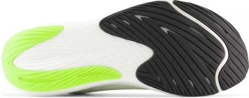 NEW BALANCE-Fuelcell Rebel V3-1