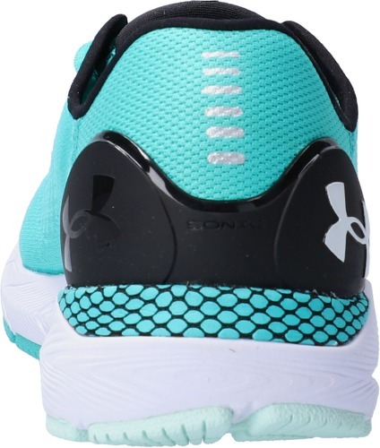 UNDER ARMOUR-HOVR Sonic 5-4