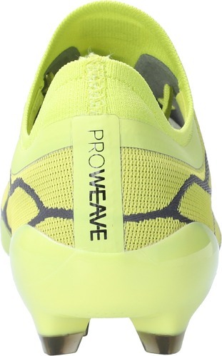 UMBRO-Velocita Alchemist Pro FG-4