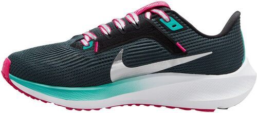 NIKE-Air Zoom Pegasus 40-1