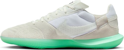 NIKE-Nike Streetgato-1