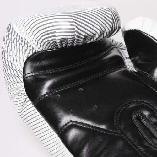 8 Weapons-Gants Boxe 8 Weapons Hit-3