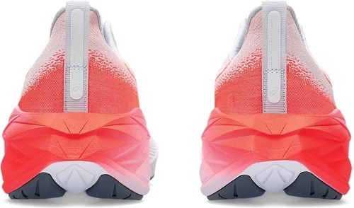ASICS-Novablast 4-4