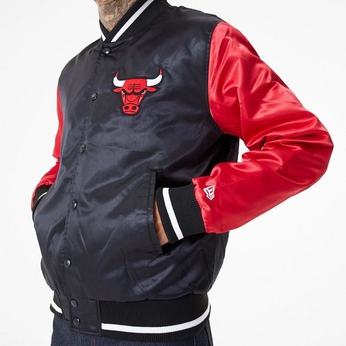 NEW ERA-New Era Satin Bomber Veste - NBA Chicago Bulls-1