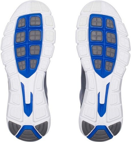 UNDER ARMOUR-Speedform Fortis 2-3