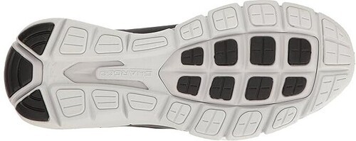 UNDER ARMOUR-Speedform Fortis 2-3