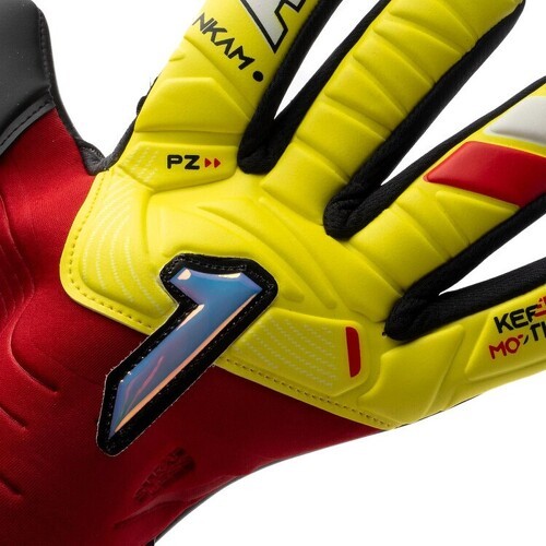 Rinat-Guanti Da Portiere Rinat Nkam Semi-3