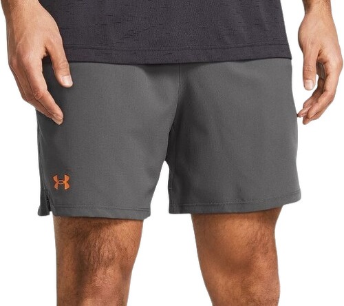 UNDER ARMOUR-Short tissé Under Armour Vanish 26 cm-image-1